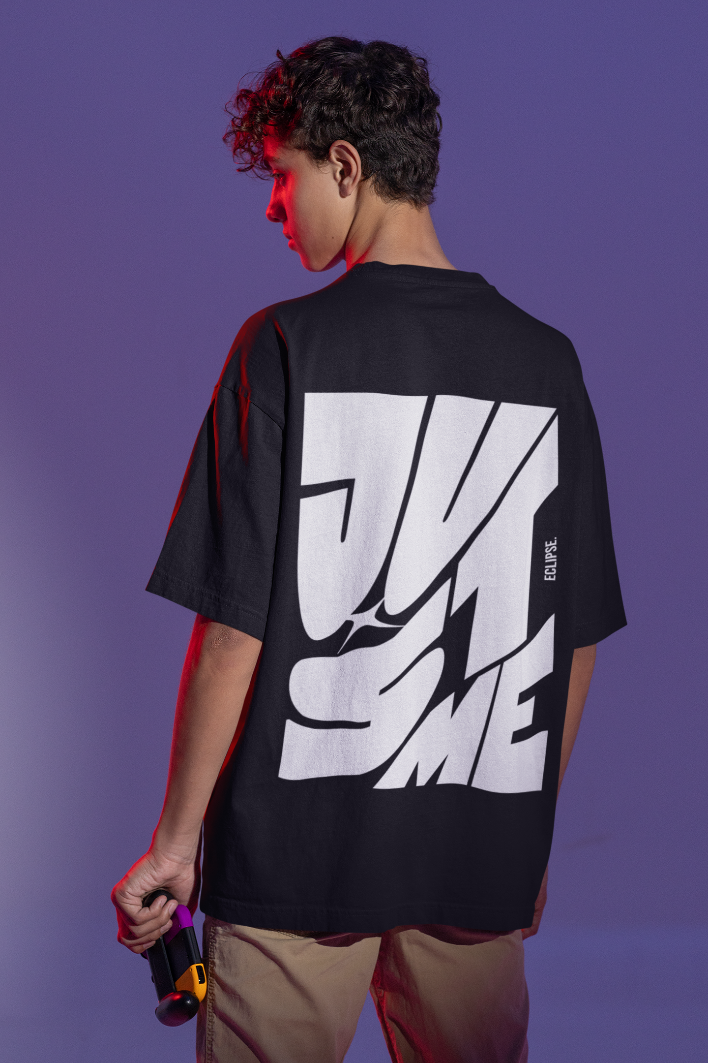 back-view-mockup-of-a-young-gamer-wearing-an-oversized-tee-m28456 (63)