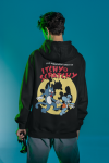 back-view-mockup-of-a-man-wearing-a-hoodie-and-holding-a-game-controller-m28467 (38) – copia