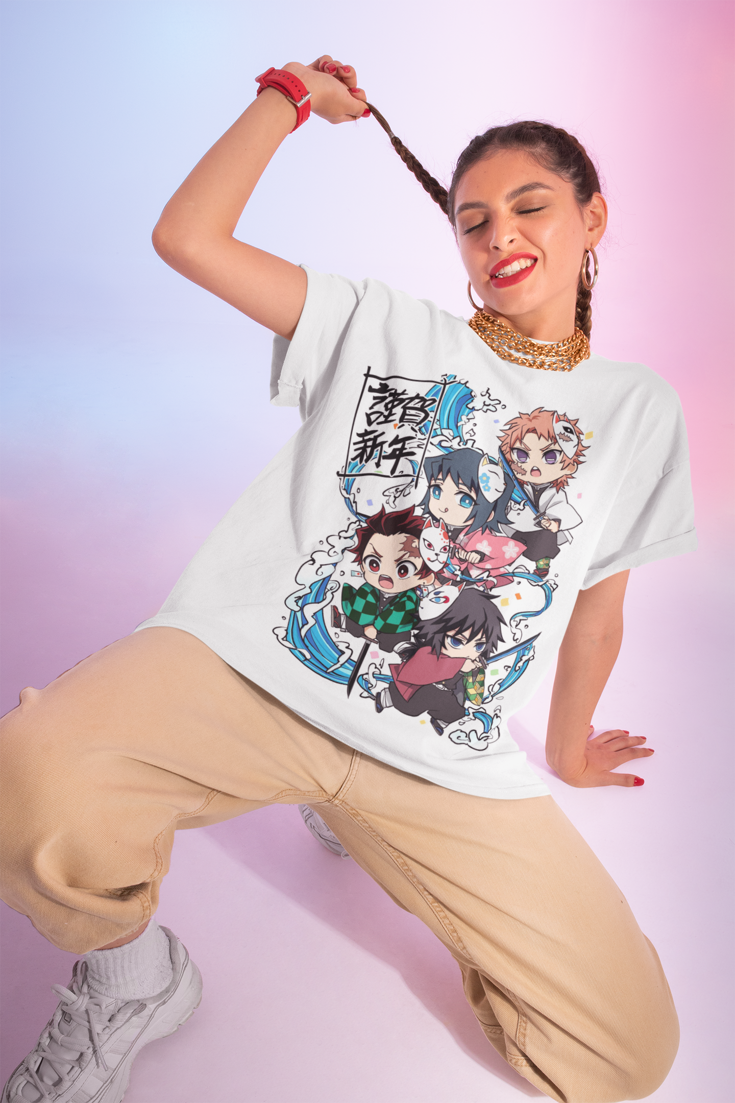 mockup-of-a-woman-wearing-an-oversized-round-neck-tee-m636 (1)