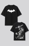 oversized-t-shirt-mockup-of-a-man-trying-to-do-a-frame-pose-on-a-rooftop-m57621