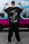 oversized-t-shirt-mockup-of-a-man-trying-to-do-a-frame-pose-on-a-rooftop-m57621